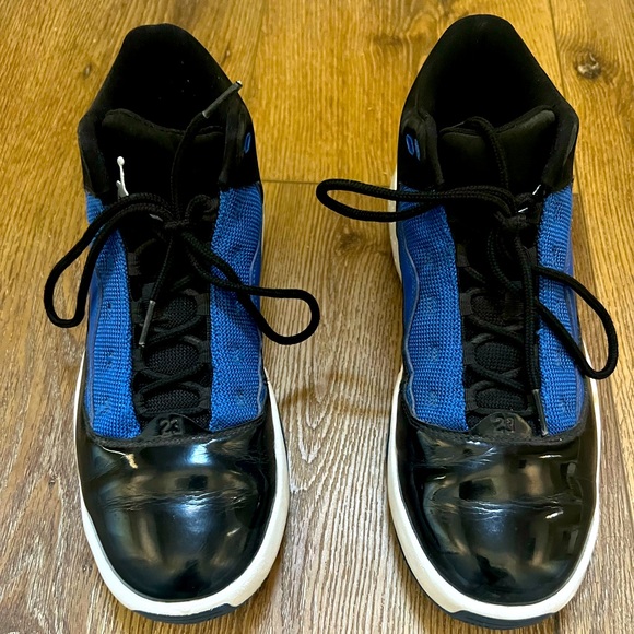 Nike Air Jordan Max Aura 2 Black Game Royal Men’s Shoes - Picture 2 of 7